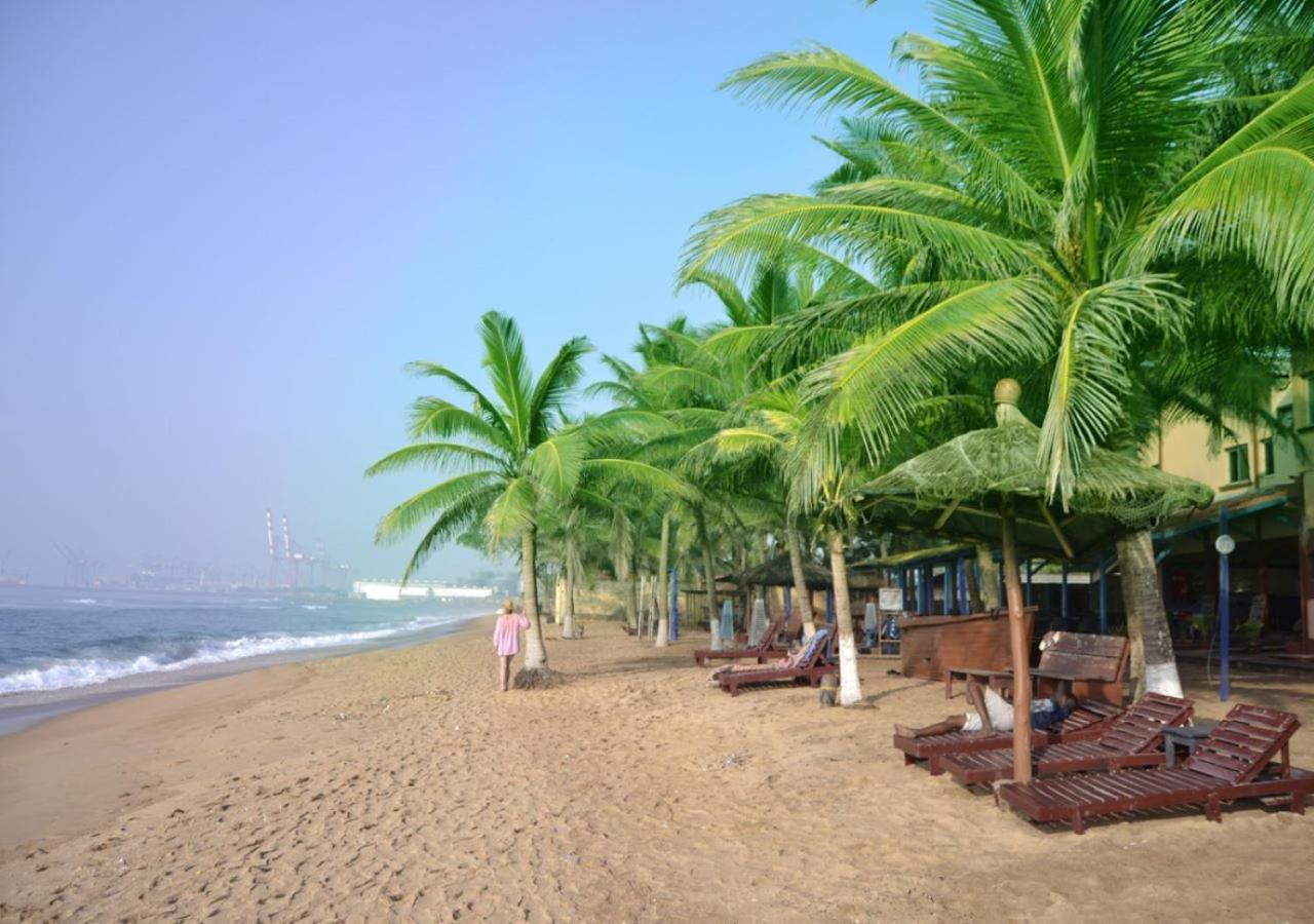 Cocobeach-Hotel Lome Exterior photo