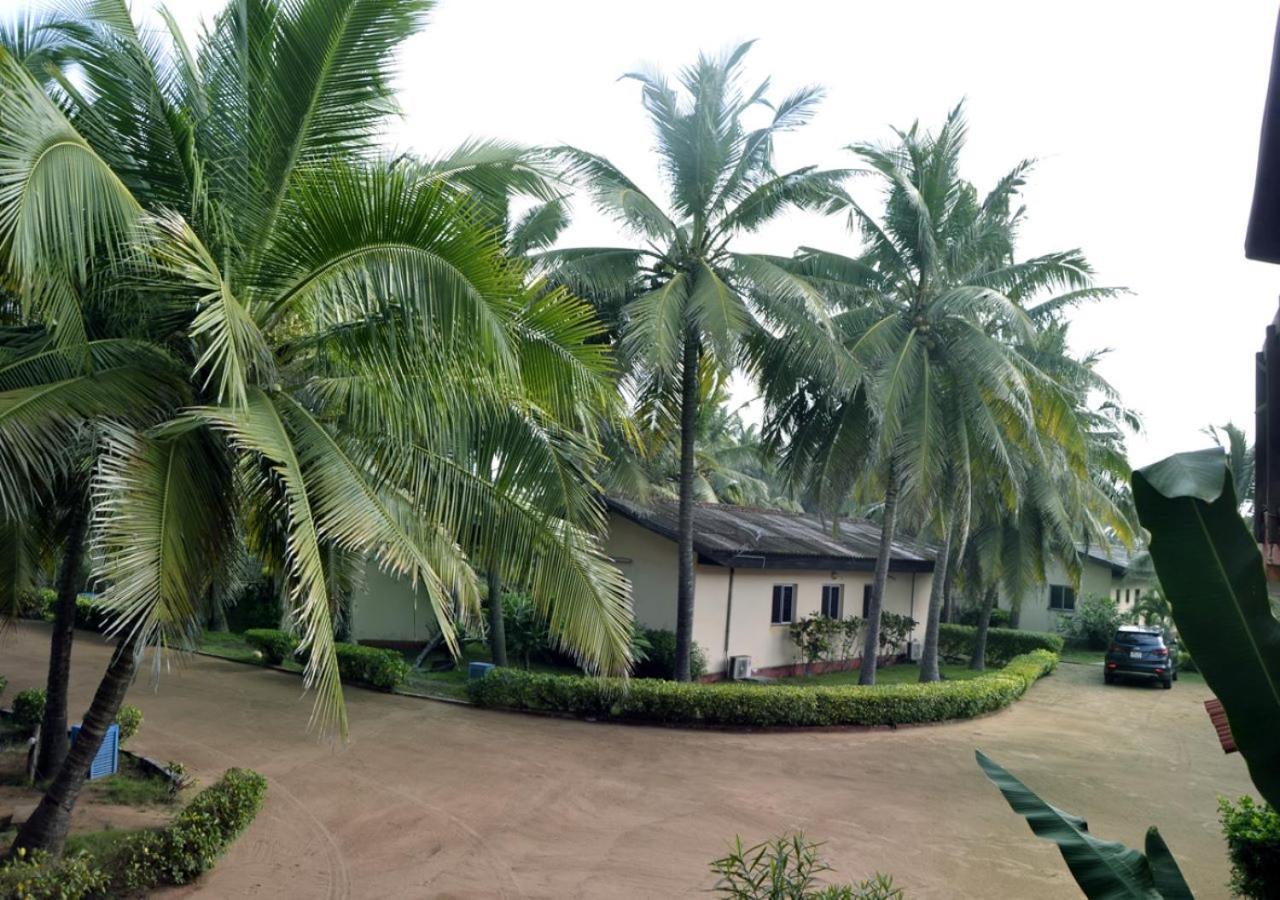 Cocobeach-Hotel Lome Exterior photo